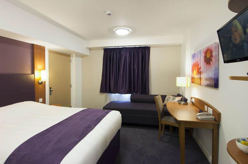 Premier Inn Manchester City Centre Exteriör bild